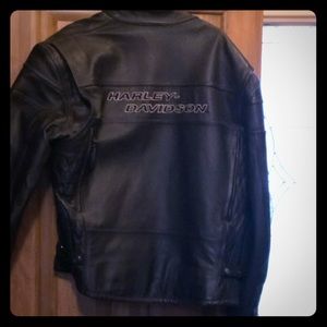Harley Davidson 2XL men’s heavy leather coat